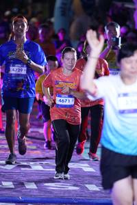 BIB: 4729, 4671, 339
                            <button type="button" onclick="openModal(26255978)" class="btn btn-primary btn-sm float-right btn-popup" data-toggle="modal" data-target=".modal-high-quality">
                        <i class="fas fa-shopping-cart"></i> Add to Cart
                    </button>
                                            <button type="button" onclick="isThisMe(26255978, true)" class="btn btn-success btn-sm float-right btn-popup btn-isme hidden" data-toggle="tooltip" data-placement="bottom" title="นี่คือรูปของคุณใช่ไหม คลิกที่นี่เพื่อเอาเข้าอัลบั้ม">
                        <i class="fas fa-plus"></i> Add to album
                    </button>
                    <button type="button" onclick="isThisMe(26255978, false)" class="btn btn-warning btn-sm float-right btn-popup btn-isnotme hidden">
                        <i class="fas fa-ban"></i> Remove from album
                    </button>